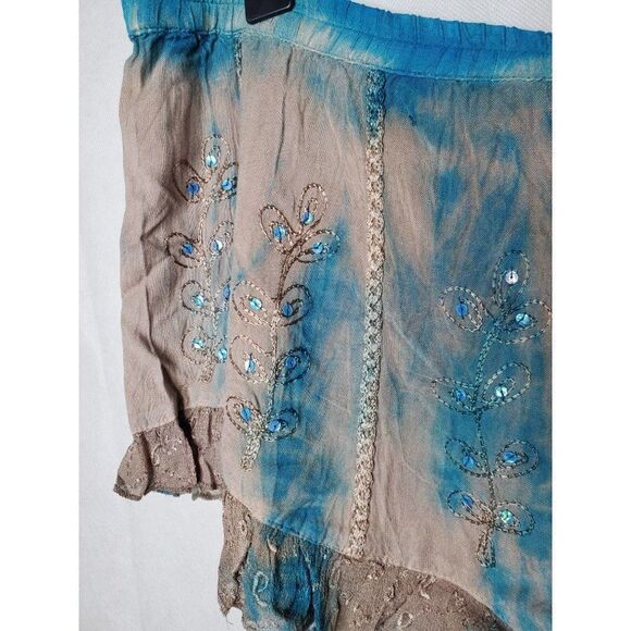 Raga Sweet Devotion Tie Dye Loose Fit Ruffle Embroidered Sequin Boho Shorts - Picture 5 of 11